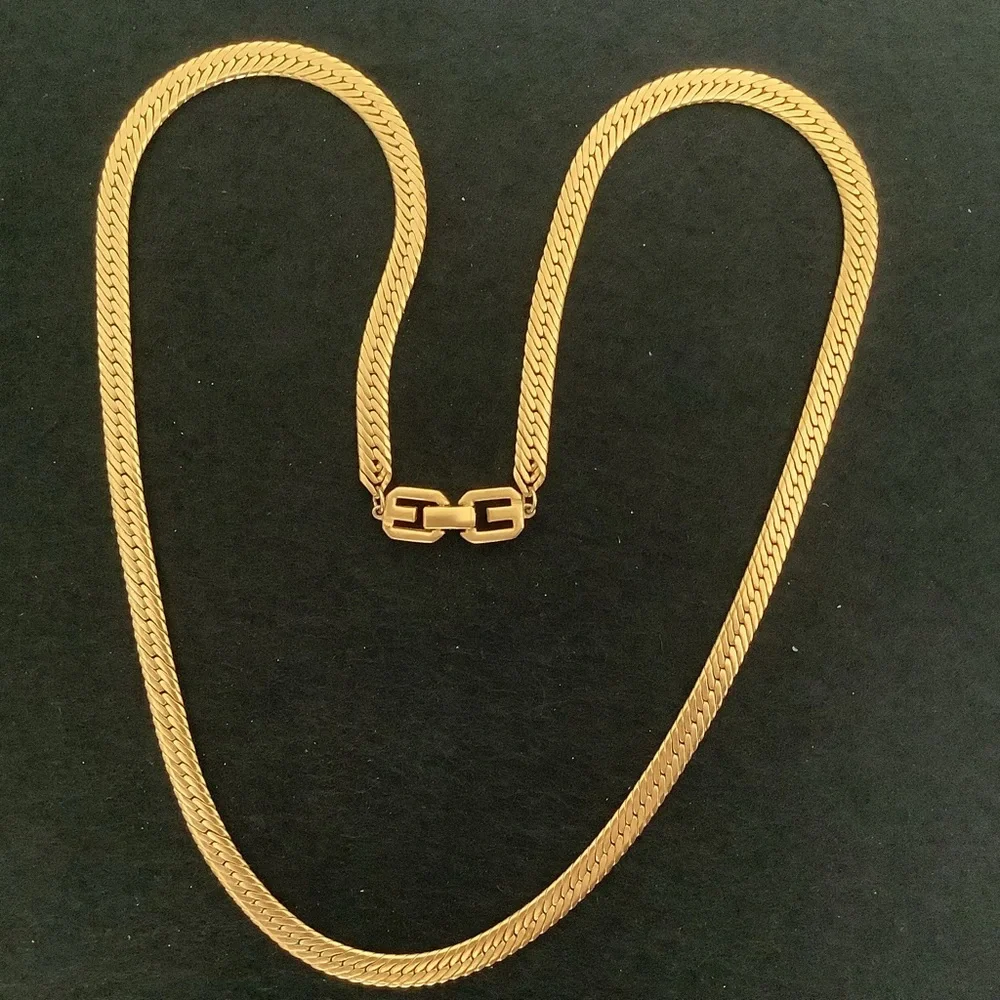 Vintage Givenchy gold tone necklace._6